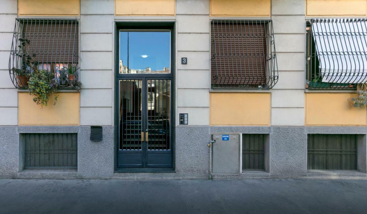 Bright House In Milan Apartment Exterior photo